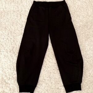 Tibi black Calder cotton barrel leg sweatpants w fitted ankle, black, S, EUC